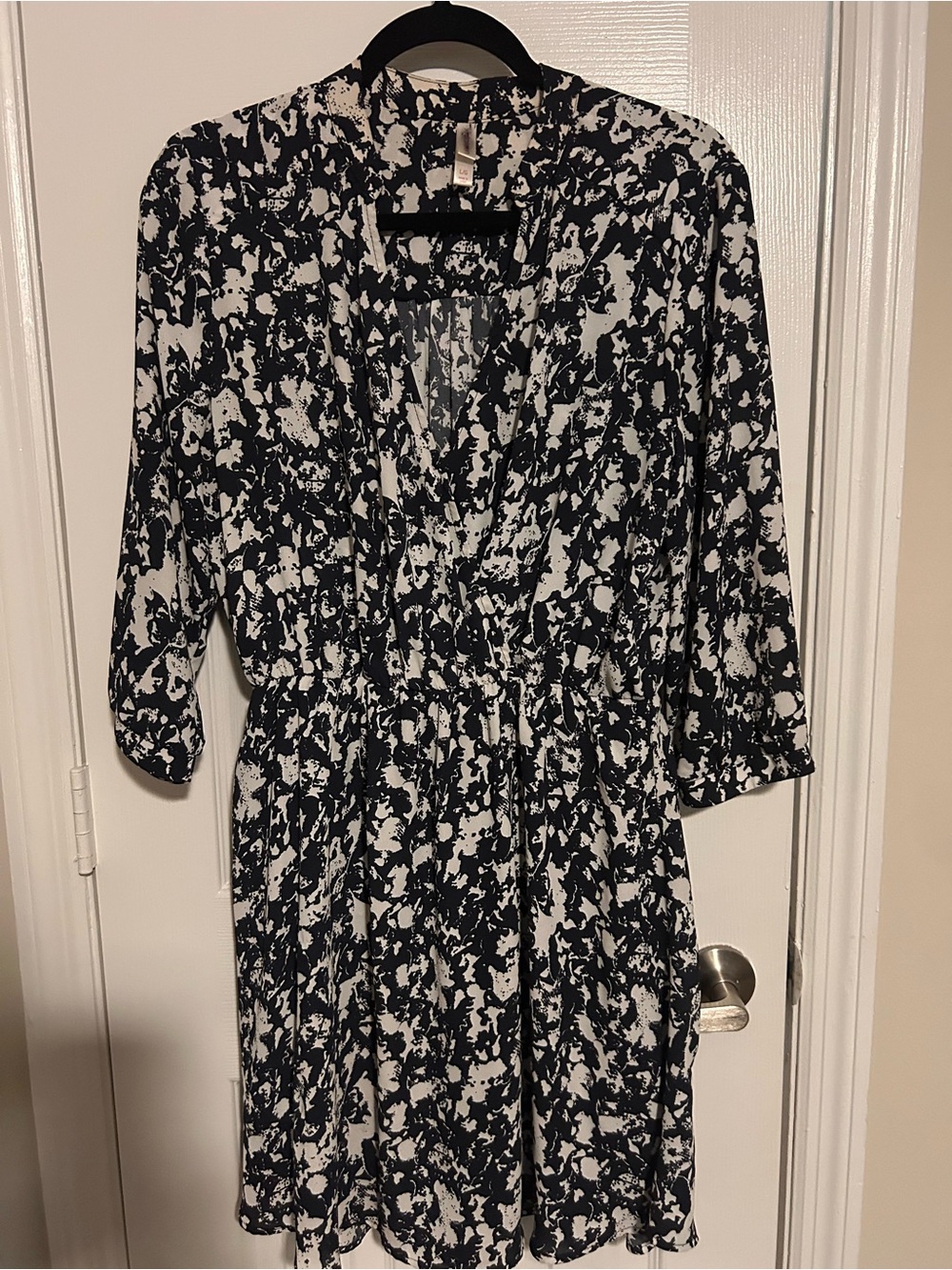 Xhilaration Black & White Printed Midi Dress